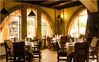 «Когда-то здесь обедала вся городская элита»: вспоминаем самые старые кафе и рестораны Красноярска