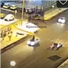 В Красноярске иномарка сбила пешехода и несколько метров протащила на капоте (видео)
