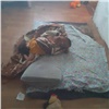 «Спит на грязном матрасе»: полицейские проверяют условия проживания 3-летнего мальчика в Ачинске 