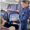 «Улыбки и подарки»: авиакомпания NordStar в полете поздравила юных пассажиров с Днем защиты детей