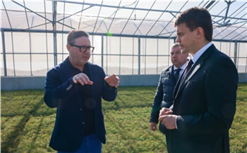 «За этим будущее»: Михаил Котюков проверил работу самого крупного лесопитомника в России