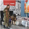 Таможенная собака Ева нашла в багаже пассажиров красноярского аэропорта 9 тысяч долларов