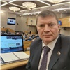 «Всегда называл это „зло-кафе“»: экс-мэр Красноярска поддержал законопроект о борьбе с «наливайками»