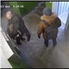 Норильчанин спас 8-летнего ребенка от ненормального мужчины в подъезде (видео)