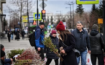 Дорогие куличи, пост для похудения и обязательная литургия: красноярский священник рассказал о том, как праздновать Пасху