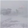 На дороге Норильск-Талнах во время метели произошло ДТП с участием 5 машин (видео)