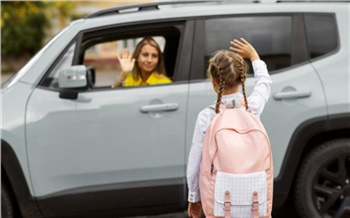 «Главное, голову дома не забыть»: во сколько красноярцам обойдется экстренная закупка к школе на маркетплейсах?