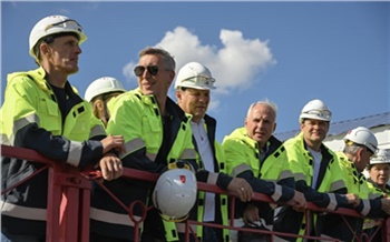 «Разрез — моя жизнь!»: как в Красноярском крае отпраздновали День шахтера и юбилей Березовского разреза