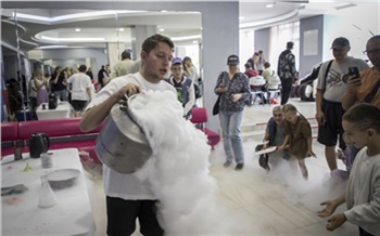 Робопёс, искусство в VR и нескучные опыты: как РУСАЛ ФестивAL#НАУКА вдохновляет школьников на открытия