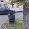 Более 1000 брошенных автопокрышек вывезли с улиц Центрального района Красноярска 