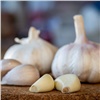 «Устраняет воспалительные процессы»: красноярцам напомнили о целебных свойствах чеснока