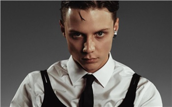 «Мне снесло башню!»: как экс-красноярец Ваня Дмитриенко стал покорителем чартов и стадионов