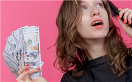 Красноярская студентка отдала мошенникам более 10 млн рублей 