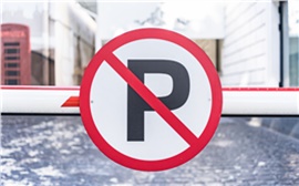 Со следующей недели в Красноярске запретят парковку у ледовых городков