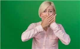 Жительницу Красноярского края осудили за дискредитацию российских военных на школьном собрании