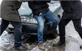 «Один из них представился депутатом»: компания избила мужчину возле гостиницы «Красноярск»