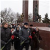Михаил Котюков возложил цветы к памятнику воинам-интернационалистам в Красноярске (видео)