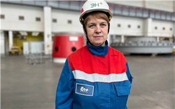 «В этой работе есть частица меня»: история женщины-электрослесаря на Красноярской ГЭС компании Эн+