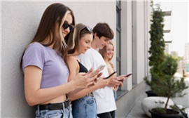 Сибирские студенты создали петицию против принудительной регистрации в мессенджере MAX