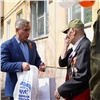 Председатель Заксобрания края Алексей Додатко поздравил ветерана Великой Отечественной войны с предстоящим Днем Победы