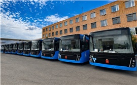 В Красноярск поступили 20 новых газомоторных автобусов