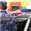 В Красноярске мужчина попался на краже ножей и бутерброда из супермаркета