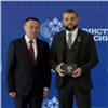 Глава Минстроя РФ вручил знаки «Почетный строитель»
