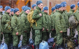 Военкоматы в России смогут запрашивать данные о военнообязанных и их близких