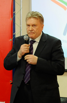 Виктор Кардашов