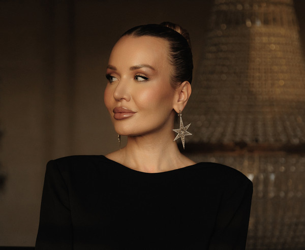 Анастасия Краттли — сооснователь дизайн-бюро AA Partners