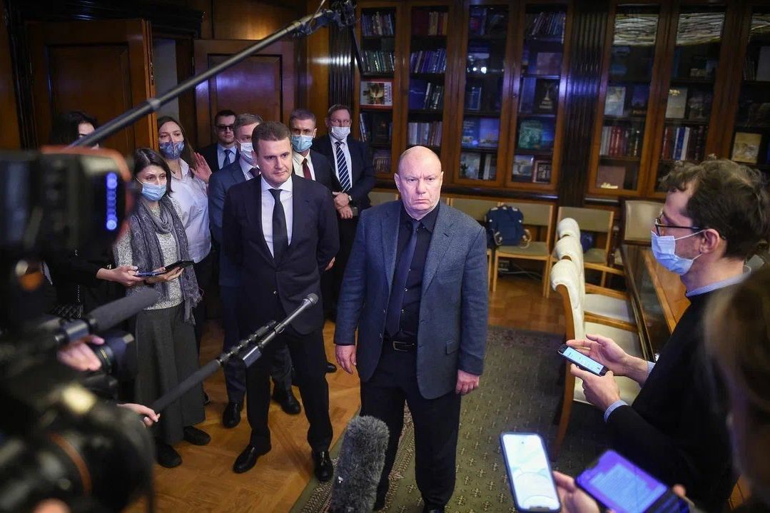 Фото с подписания соглашения