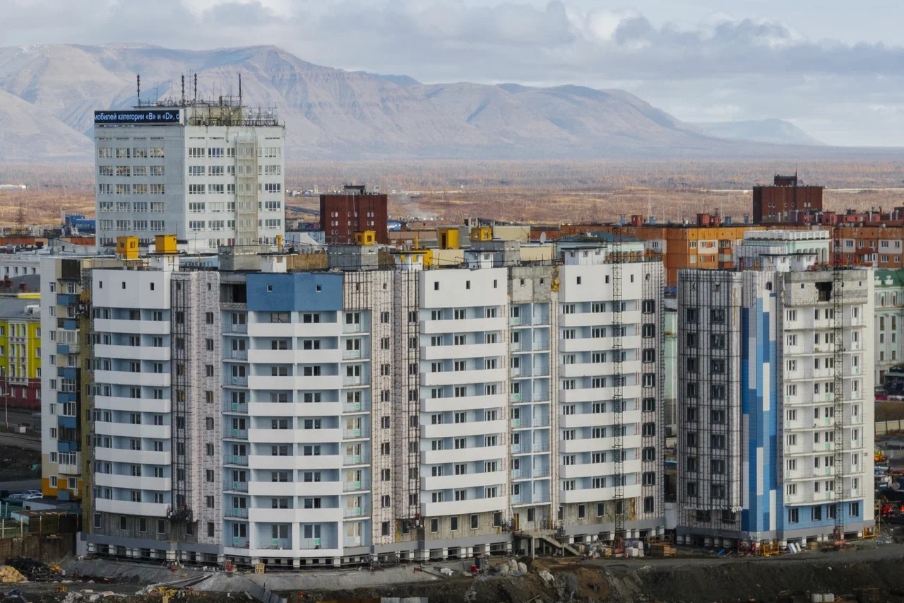 Дома на ул. 50 лет Октября на этапе строительства